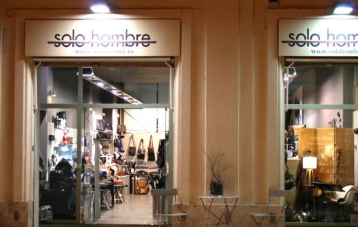 Solohombre - Plaza Colegio del Patriarca